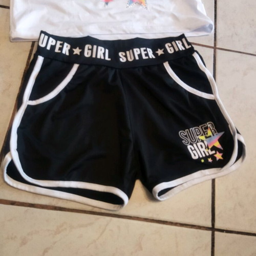 Super Girl kids set crop top and shorts like new