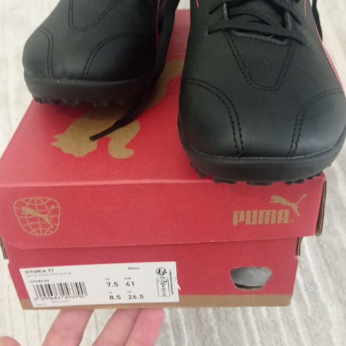 Puma Vitoria TT football shoes black new, size 41