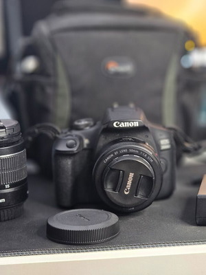 Canon EOS 2000D DSLR φωτογραφική μηχανή σαν καινούργια με 50mm f/1.8 STM και 18-55 IS