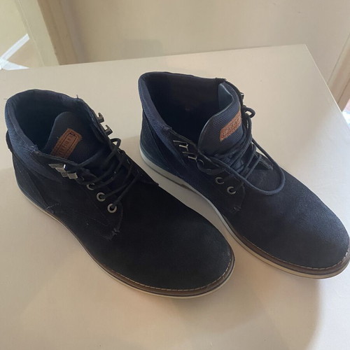 Tommy Hilfiger suede navy blue ankle boots size 43 like new