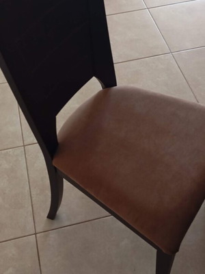 Dining table with 6 chairs, extendable to 2m