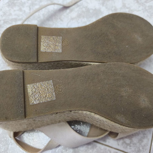 Espadrille suede beige platform sandals size 39 like new