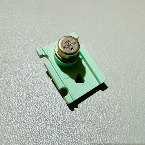 Motorola MD2905A Dual PNP Transistor new with gold pins