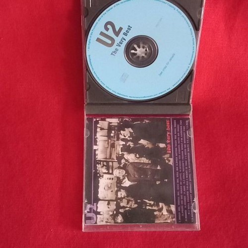 U2 The Very Best CD used, rock