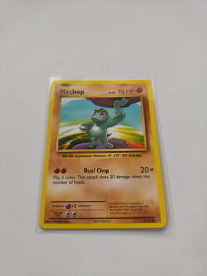 Pokemon Machop Evolutions XY 2016 Near Mint