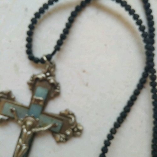 Cross with komboskini like new