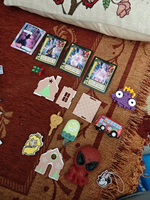 Toys pack like new
