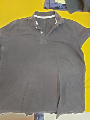 Men's t shirt size XL