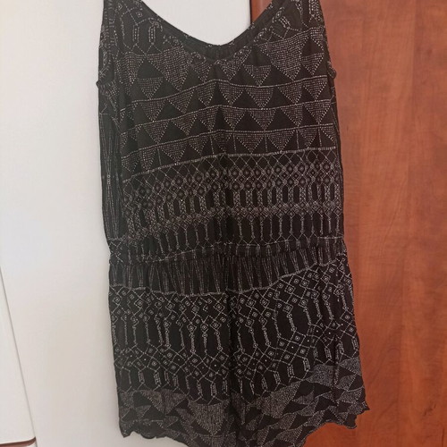 H&M one-piece shorts like new, black and white, size Medium