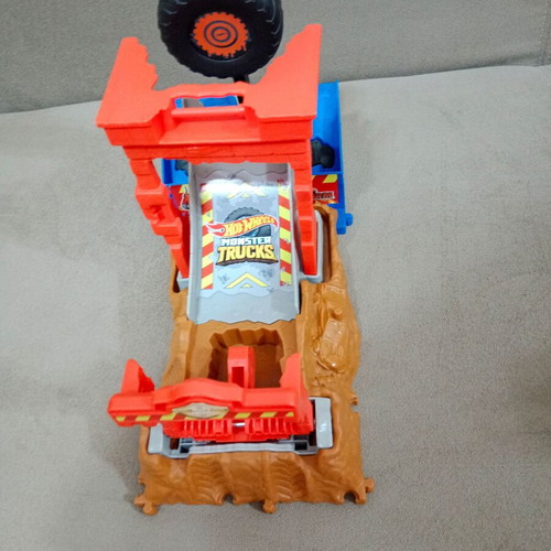 Hot Wheels track used without cars