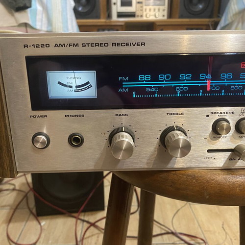 Superscope R-1220 vintage stereo amplifier used, designed by Marantz