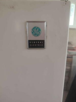 Ψυγείο αντίκα General Electric σαν καινούργιο