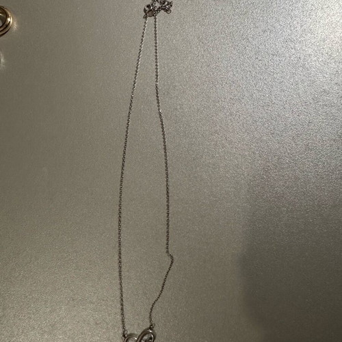 Best Friends Necklace like new