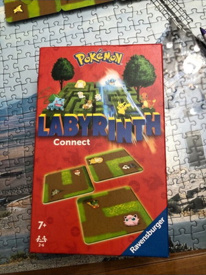 Pokémon Labyrinth board game used