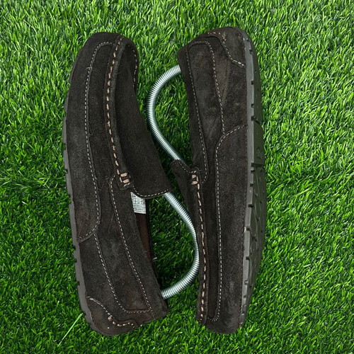 UGG Slip On Moccasin Loafer men's shoes like new, brown, size 43