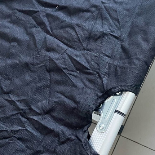 Folding camping bed like new, aluminum, lightweight