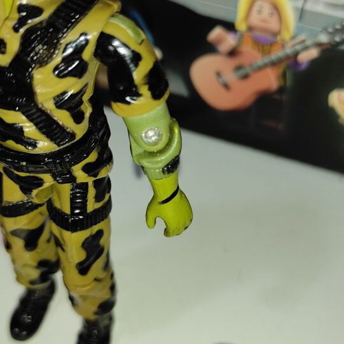 G.I.JOE Hit n' Run (v1) 1988 figure used with equipment