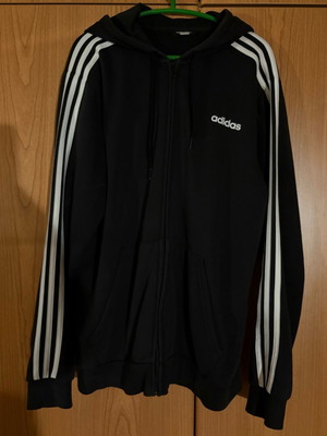 Adidas vintage jacket like new, size L, black