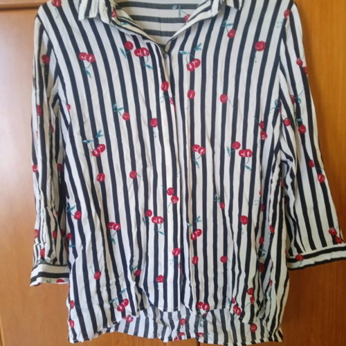 Stradivarius shirt with cherries size Medium used