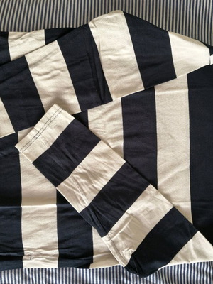 Μπλούζα H&M ριγέ μεταχειρισμένη, φαρδιά, μπλε πολύ σκούρο με άσπρο