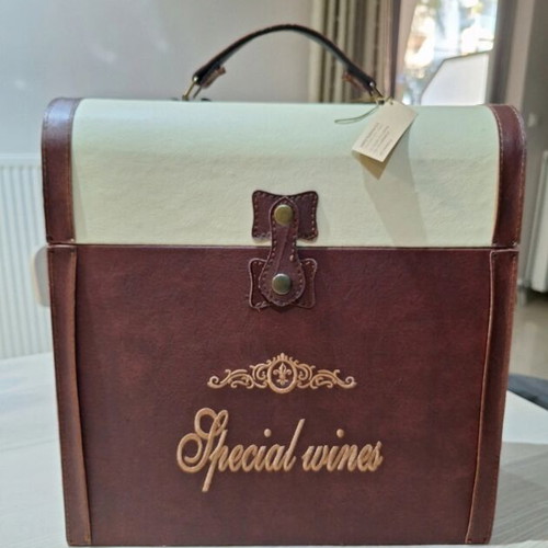 Leather wine case, brown and white