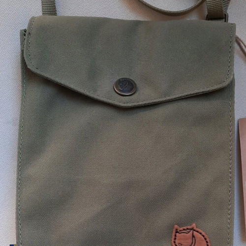 Fjallraven Pocket G1000 shoulder bag new khaki
