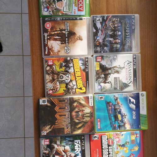 Various used video games