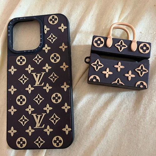 Rubber case for iPhone 15 Pro Max and AirPods Pro new