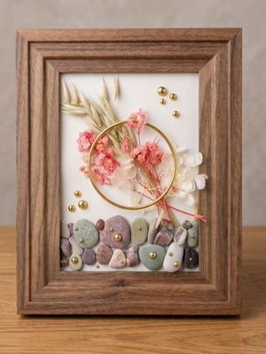 Handmade frame with dried flowers and pebbles new