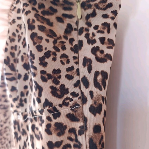 Midi dress animal print H&M like new, asymmetric