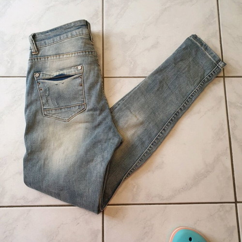 High-waisted jean like new, size S, blue and turquoise