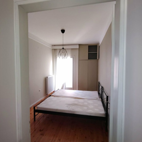 Single bed with metal frame and foam mattress used