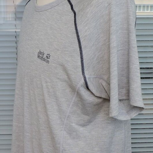 Jack Wolfskin Mens Grey Outdoor Round Neck Tee Size XXL like new