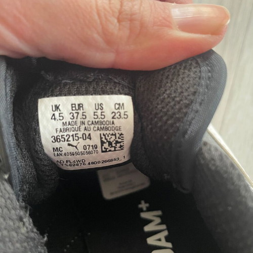 Puma women's sports shoes like new, black, size 37.5
