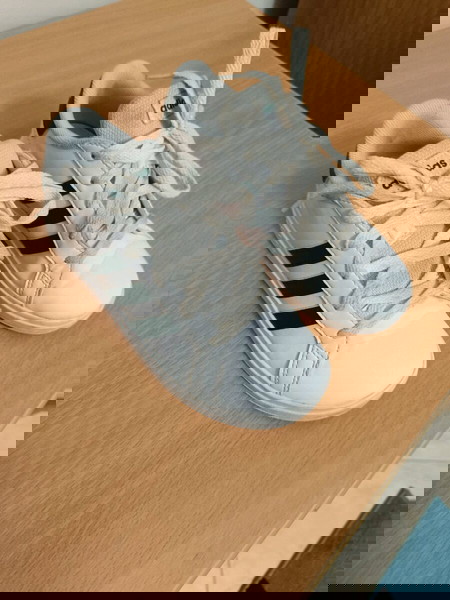 adidas grand court No32