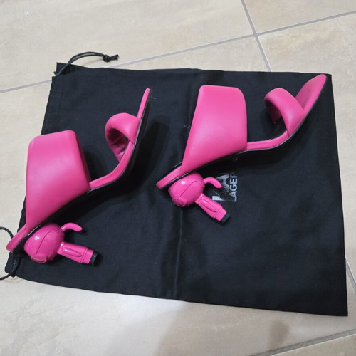 Karl Lagerfeld Ikon Heel Padded 2-Strap Sandal size 37 like new, pink
