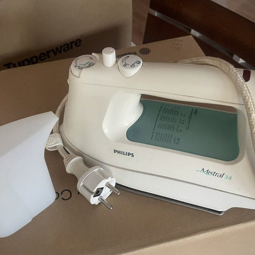 Philips Mistral 34 steam iron 1200W with doser