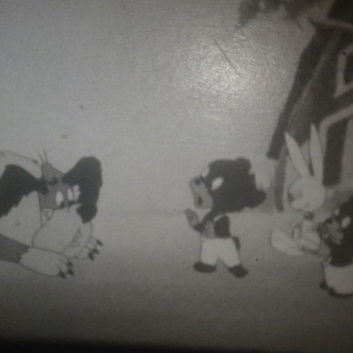 Standard 8mm Silent Film 200ft "BAFFLING BUNNIES" like new