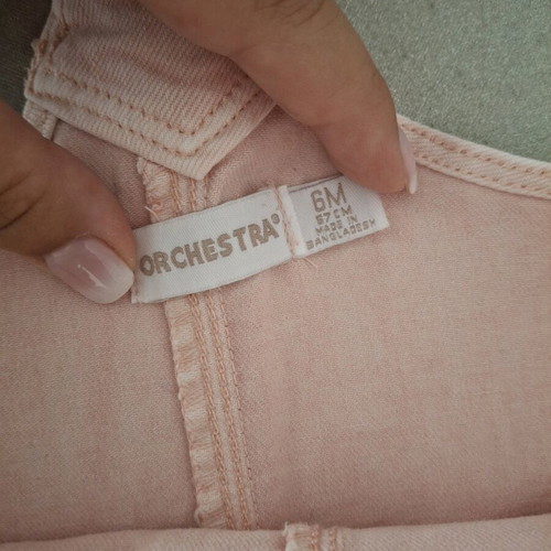 Baby salopette 6 months Orchestra lightly used