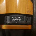 Leather jacket Medium like new, black