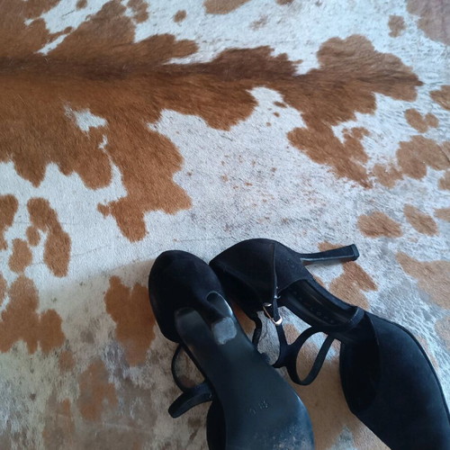 Pura Lopez black castor pumps like new, size 38, 10 cm heel