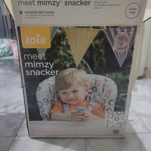 Baby feeding chair used, foldable with accessories