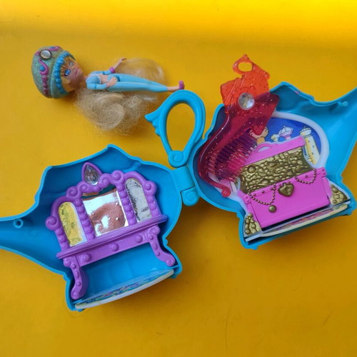 Magic Lamp toy used, blue 90s