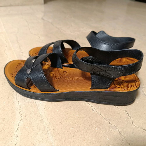 Women's black sandals new, size 37, synthetic leather with velcro