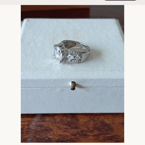 Galerie Tsangarakis rings with white sapphires like new, plated silver