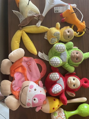 Teletubbies baby toys set with hanging mobile and rattles