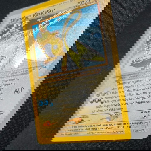 Shining Raichu Secret Rare (111/105) σαν καινούργιο Pokemon TGC