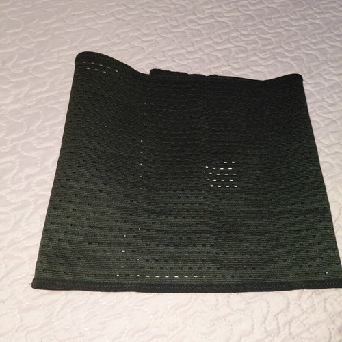 Corset belt like new, black, fits up to 29cm width