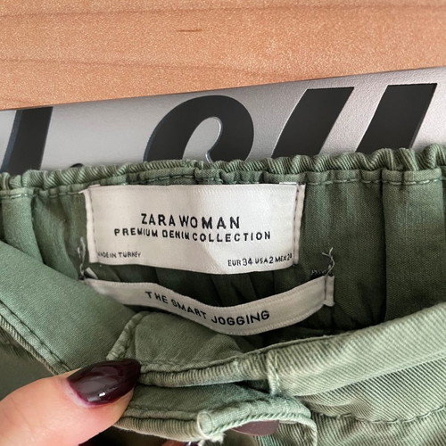 Zara pants used, khaki with elastic and side design, size 34