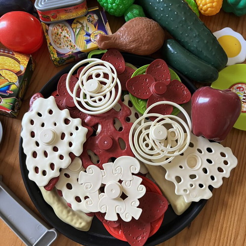 Cooking Miniatures like new, pizza, utensils, food